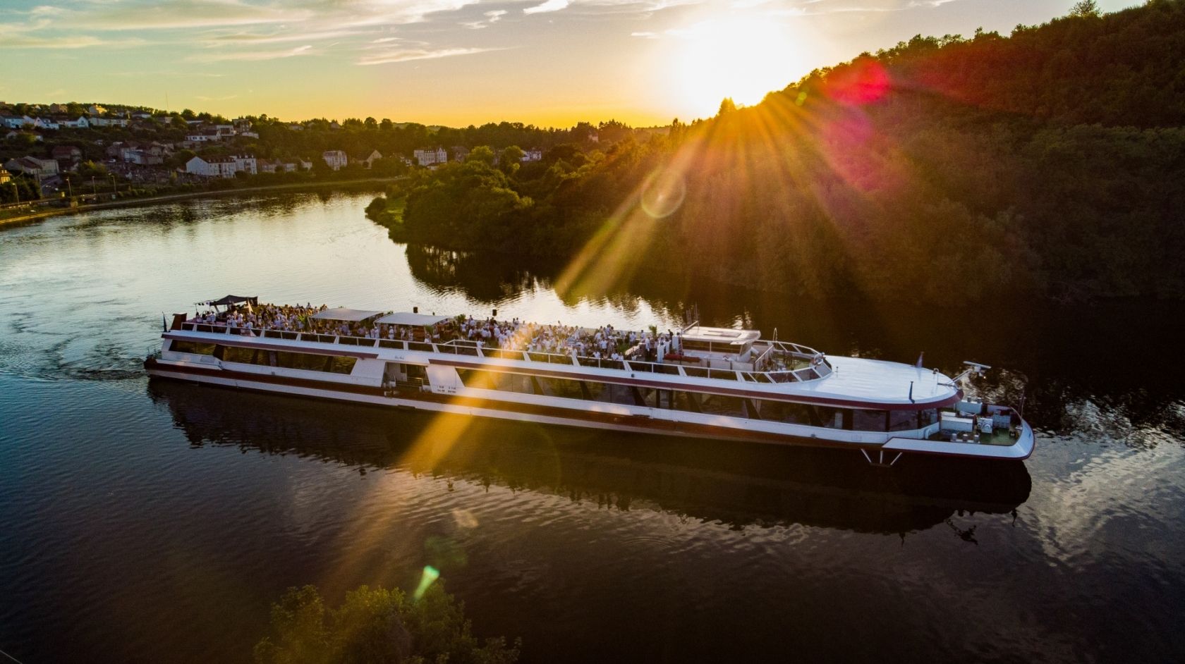 Navitours Vergnügungsschiffe RiverDiva, Roude Léiw, MuselSchëff ...