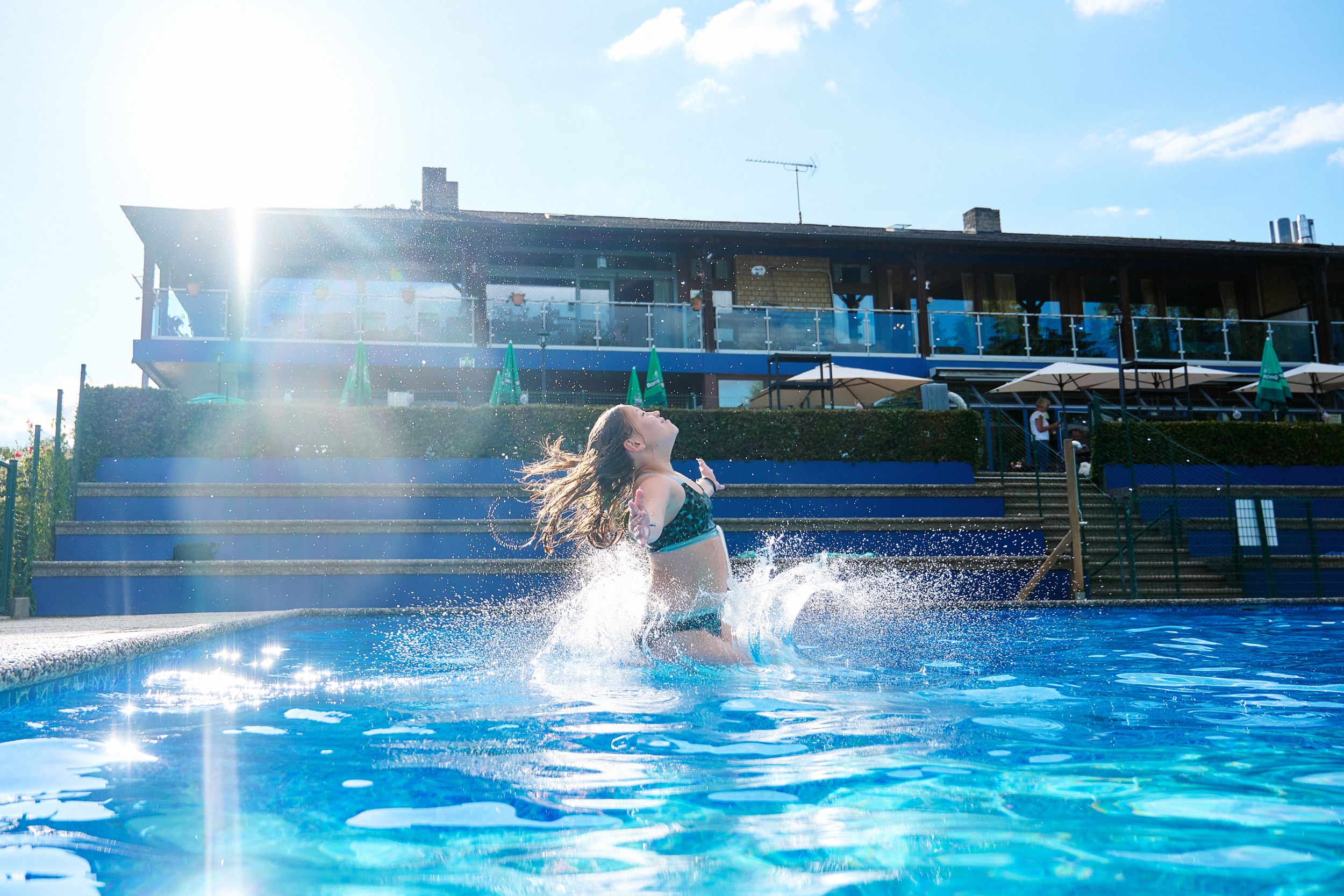 Camping Auf Kengert Larochette Luxemburg zwembad piscine Schwimmbad Swimmingpool